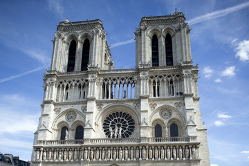 Fototapeta na wymiar notre dame cathedral, paris
