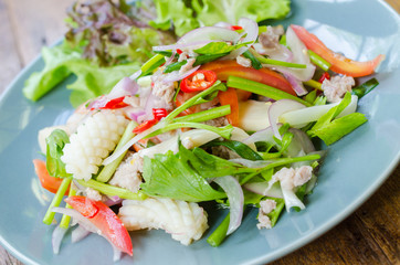 Spicy salad (Thai style)