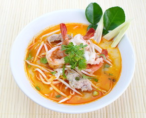 Thai Dishes, Tom Yam Koong soup with noodles