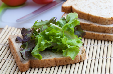Bread and vegetable