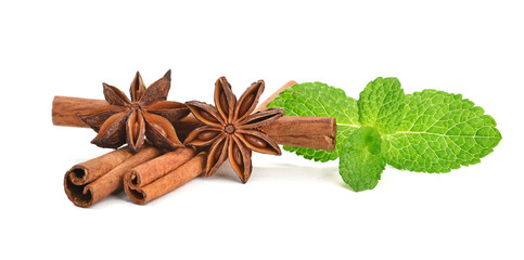 Sticks of cinnamon with mint and anise