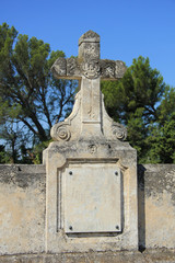 Fototapeta premium Cross ornament at a French cemetary