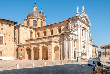 Fototapeta na wymiar Katedra w Urbino