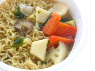 カップラーメン