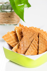 a dish of waffle