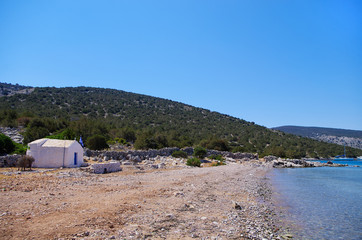Obraz na płótnie Canvas Small chapel in Dokos island, Greece