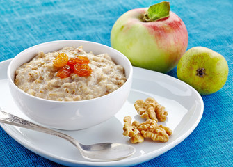 Bowl of oats porridge