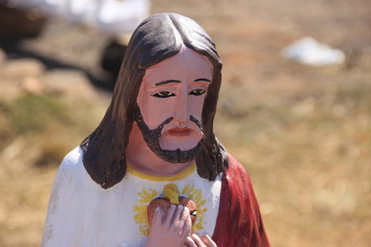 statuette du Christ
