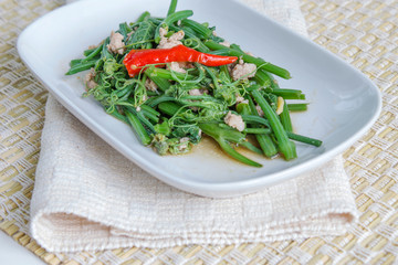 Stir-fried Chayote