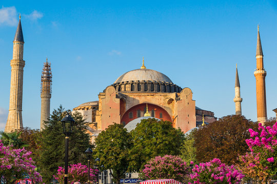 Hagia Sophia, the monument most famous of Istanbul - Turkey