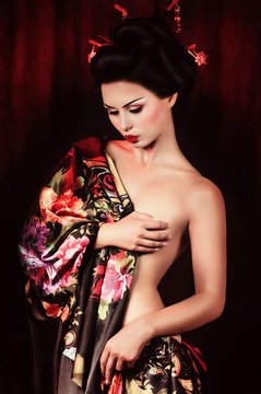 Portrait of a Japanese geisha woman
