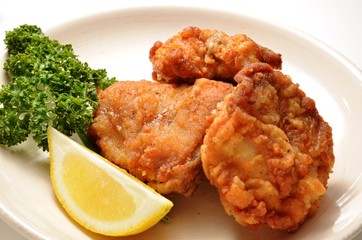 若鶏の唐揚げ