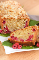 parts de cake aux framboise