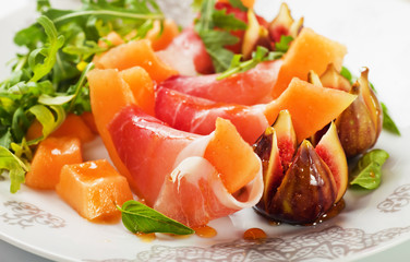 Prosciutto di Parma salad