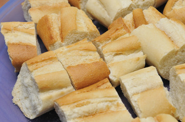 baguette slices bread
