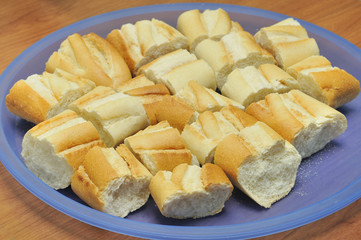 baguette slices bread