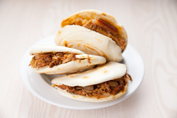 Hong Shao Rou (紅燒肉) - Chinese Red Braised Pork