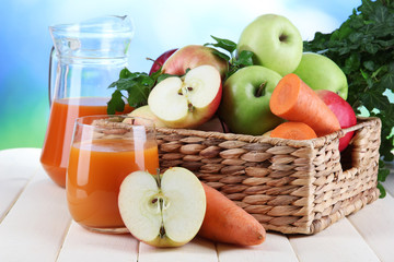 Sweet apples, juice and carrots