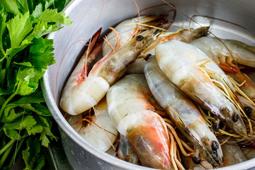 raw prawns prepared for cooking