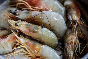 raw prawns prepared for cooking