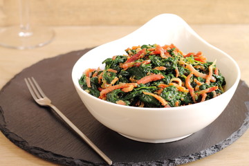 Espinacas con jamón