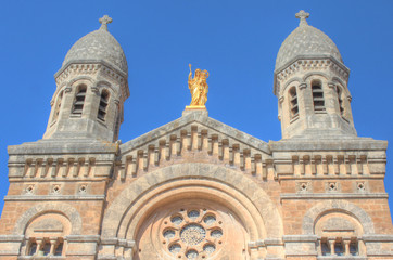 Fototapeta na wymiar Notre Dame de la Victoire Saint-Raphaël