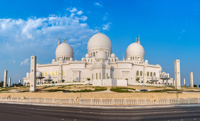 Sheikh Zayed Mosque in Middle East United Arab Emirates with ref