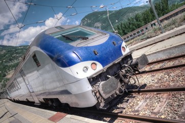 train en gare - bourg saint maurice