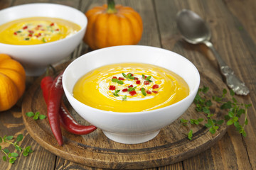 Pumpkin soup with pepper