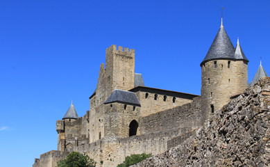 Fototapeta na wymiar Miasto Carcassonne w lecie
