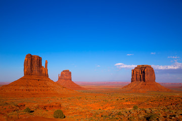 Monument Valley West and East Mittens and Merrick Butte
