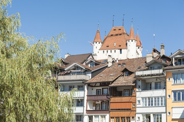 Fototapeta na wymiar Thun, Stare Miasto Schloss, Castle Mountain, Szwajcaria