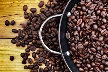 Roasted coffee beans