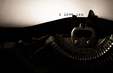 I love you message type on old typewriter
