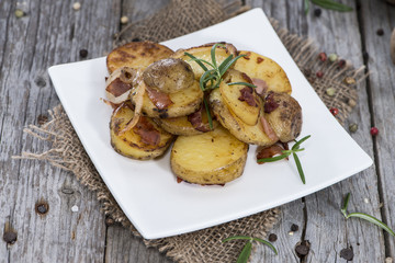 Portion of roasted Potatoes