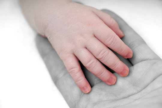 Hand von einem Baby