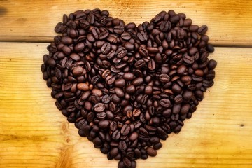 Roasted coffee beans