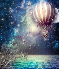 Abwaschbare Fototapete Phantasie Heißer Feuerballon am Sternenhimmel