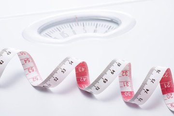 ヘルスメーターとメジャーのアップ