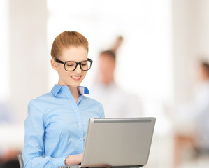 woman with laptop