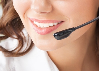 Support phone operator in headset