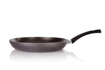 Foto op Plexiglas Teflon frying pan isolated on white background © StockPhotosArt