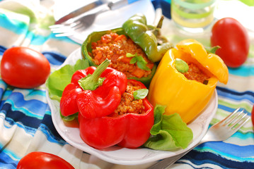 bell peppers stuffed with minced meat