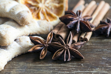 Kipferl und Weihnachtsgewürze