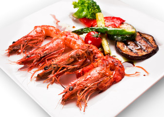 Grilled shrimps and vegetable.