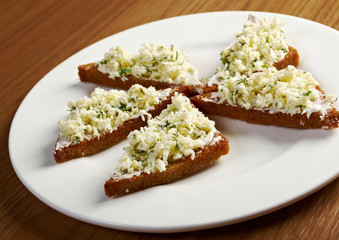 Appetizer , toasted with cottage cheese