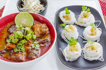 rice noodles with spicy pork sauce