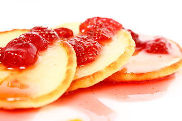 pancakes with strawberry jam
