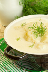 Milk soup with cauliflower