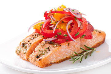 Baked salmon with a salad of sweet peppers and oranges